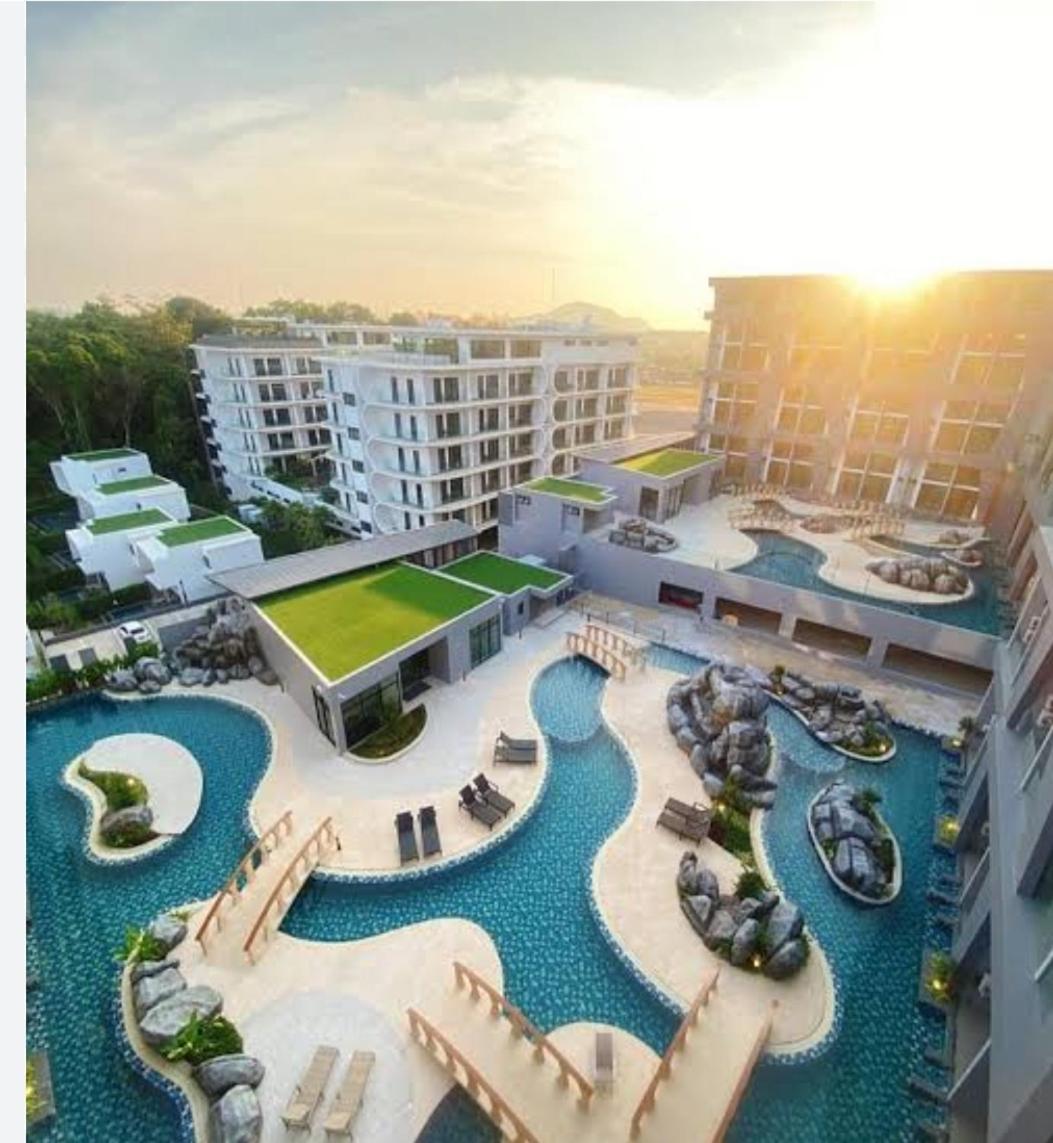Duplex Pool Access Appartement