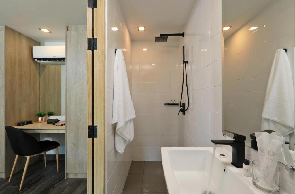 Duplex Pool Access Appartement